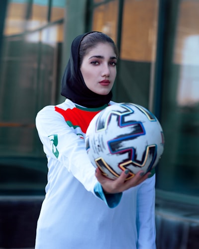 موعد مباراة برشلونة اليومعلى أي قناة تُبث المباراة؟